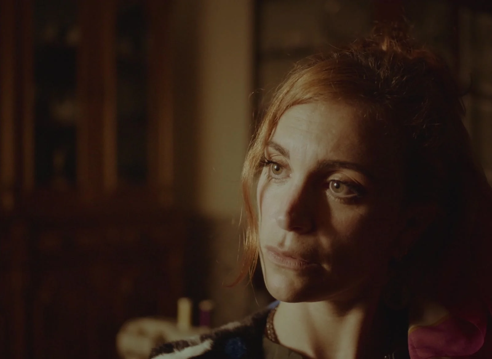 Still from the short film Mónica e os Ovos de Chocolate